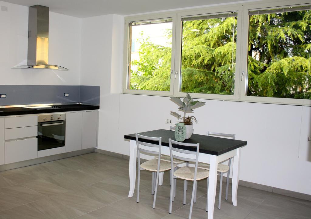Gilda E Vesuvio Apartment Bergamo Room photo